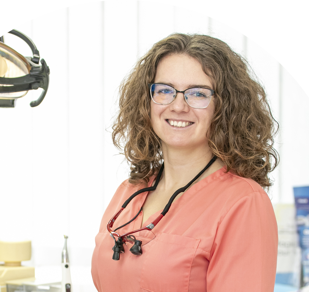 Dr. Szentpéteri Diána